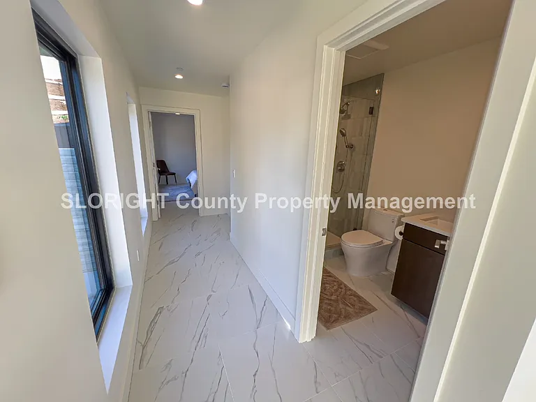 2670 Laurel Ave — Photo 19