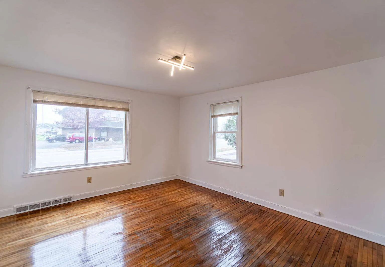 Studio, 1.0 bath, 513 sqft, $800 — Photo 2