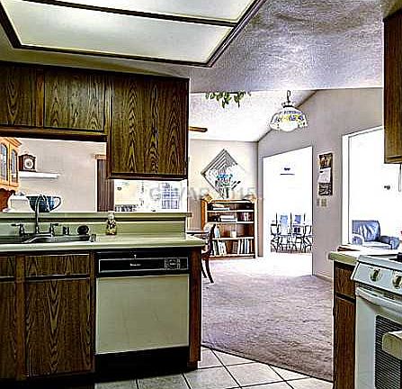 5th image of 5574 Forsythe Dr