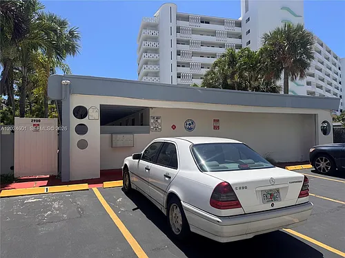 2900 N Ocean Blvd #4 Photo 1