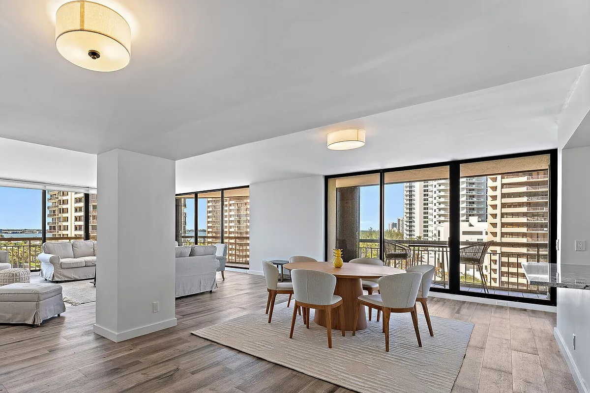 Building Photo - 4000 N Ocean Dr #703