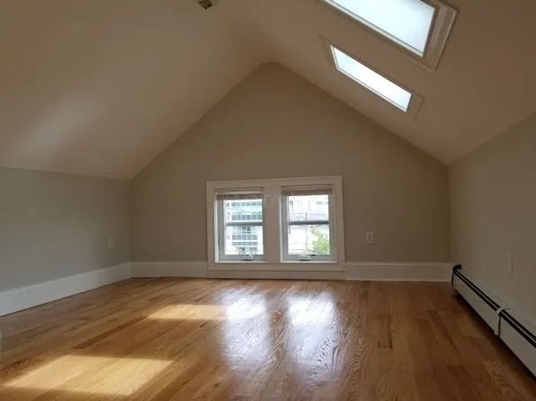 231 Boston Ave, Medford, MA