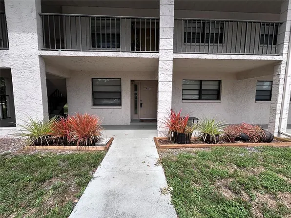 2275 62nd Ave N Unit 101, Saint Petersburg, FL 33702