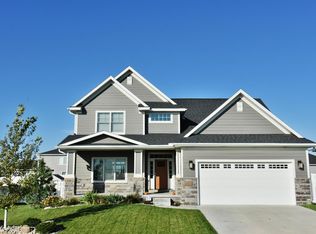 1211 Ridge Rd, Hickman, NE 68372