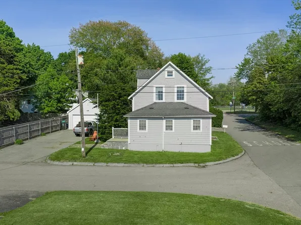 32 Mohill Ave, Swansea, MA 02777