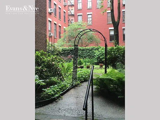 Sold by Evans Nye, Inc | media 18