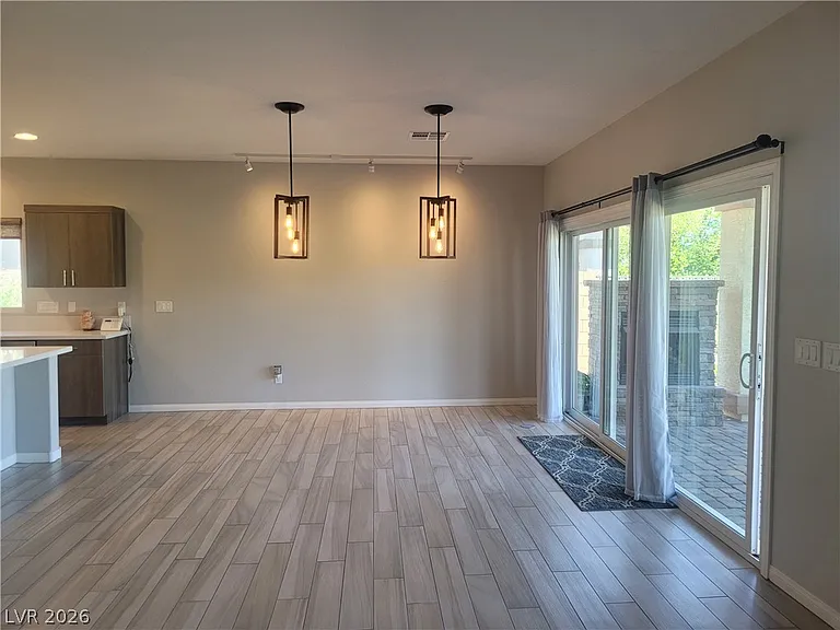 5524 E San Pietro Dr — Photo 2