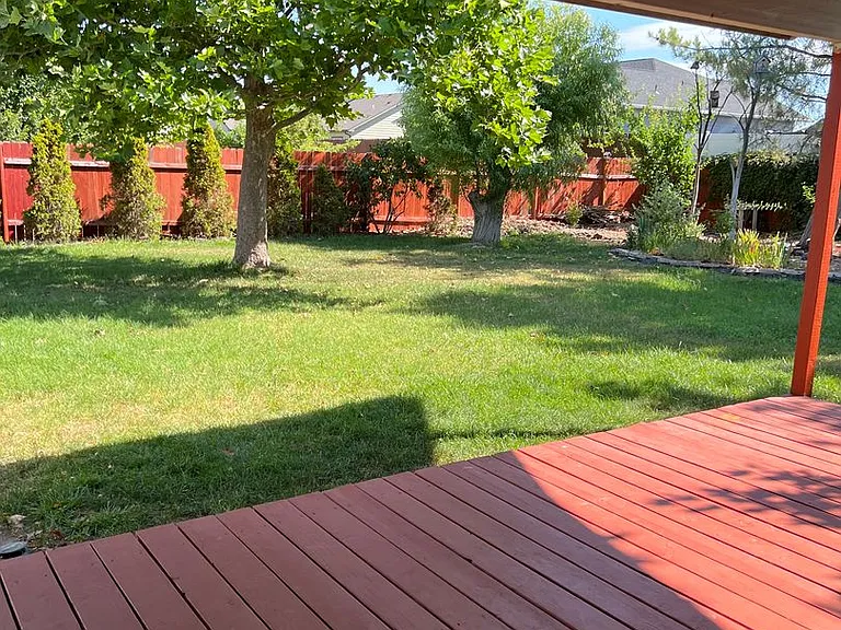 30 NE Alora Dr — Photo 20