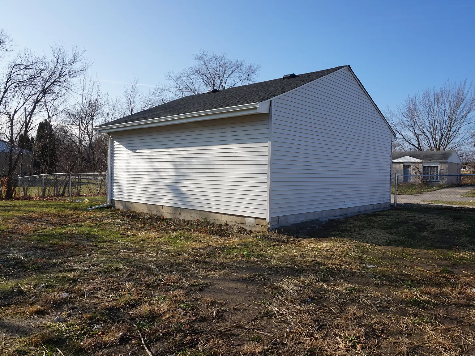 4 bed, 1118 sqft, $1,600 — Photo 3