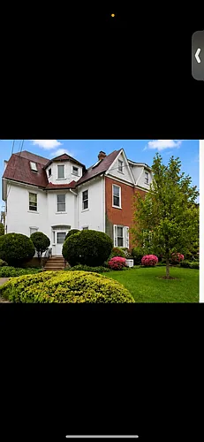 48 E Stewart Ave #B Photo 1