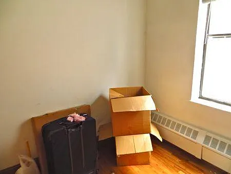 2 bed, 650 sqft, $4,000 — Photo 4