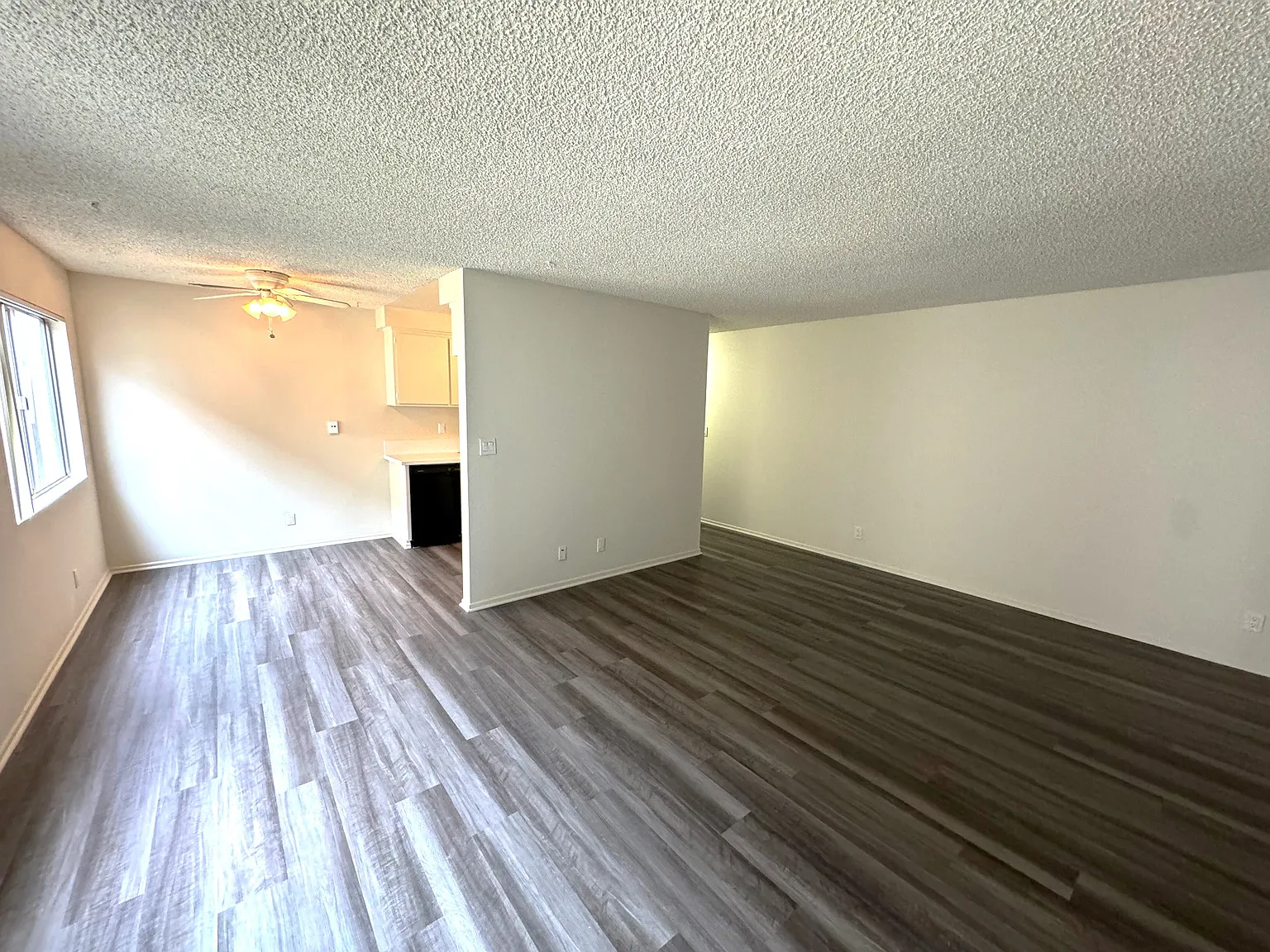 Villa Serena Apts — Photo 4