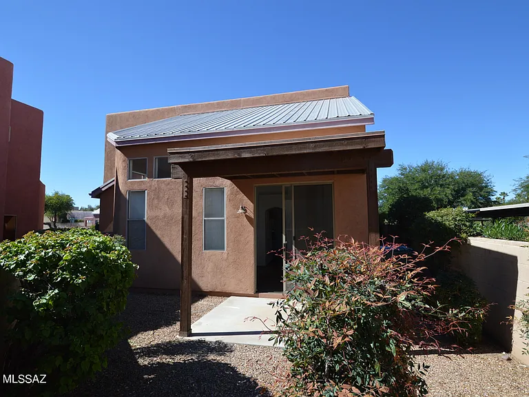 5341 E Timrod St — Photo 13