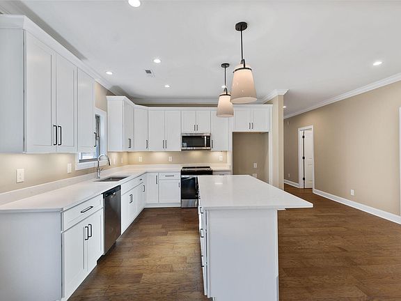 5th image of 5264 Baylor St NW