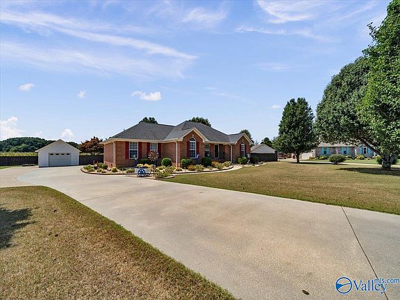 4th image of 24795 Peety Ln