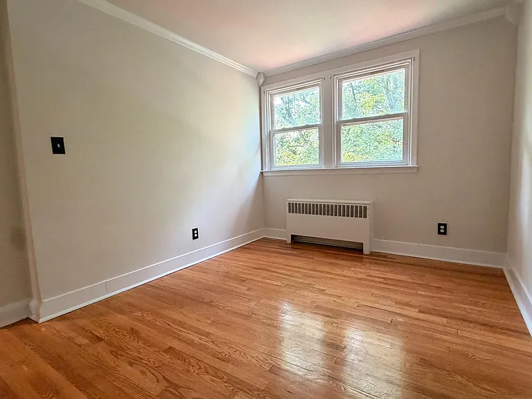909 E Lake Ave #2 — Photo 7