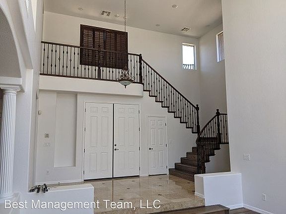 3rd image of 8393 Bella Famiglia Ave