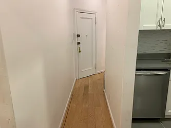Rented by Flatiron Real Estate Advisors LLC