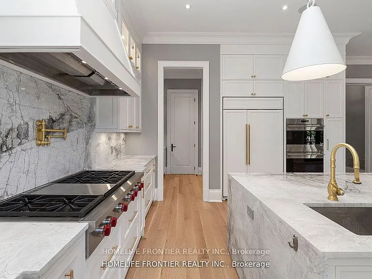 8 Vesta Dr — Photo 11