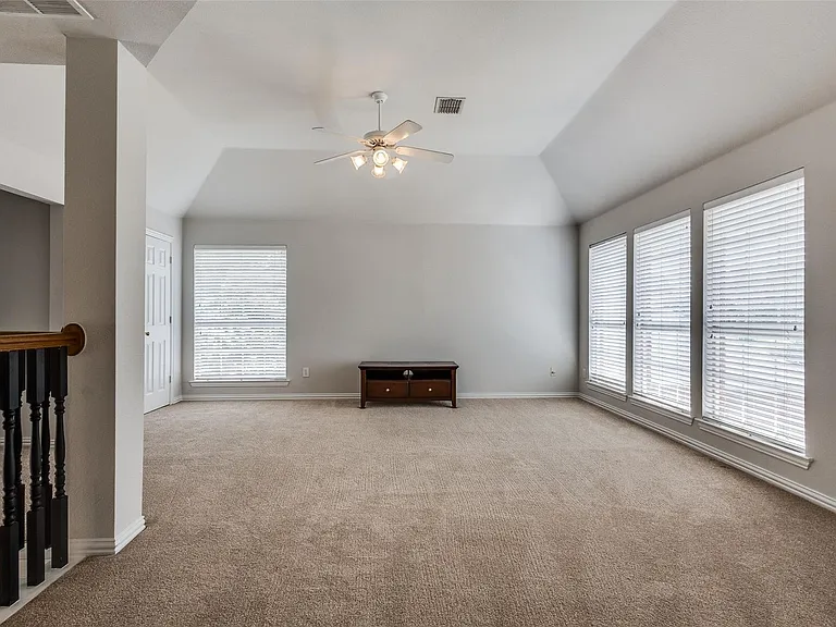 5901 Norfolk Ln — Photo 22