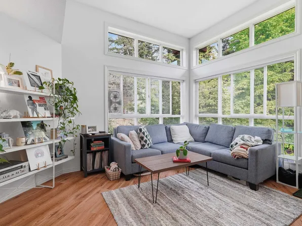15342 20th Ave #309, Surrey, BC V4A 2A3