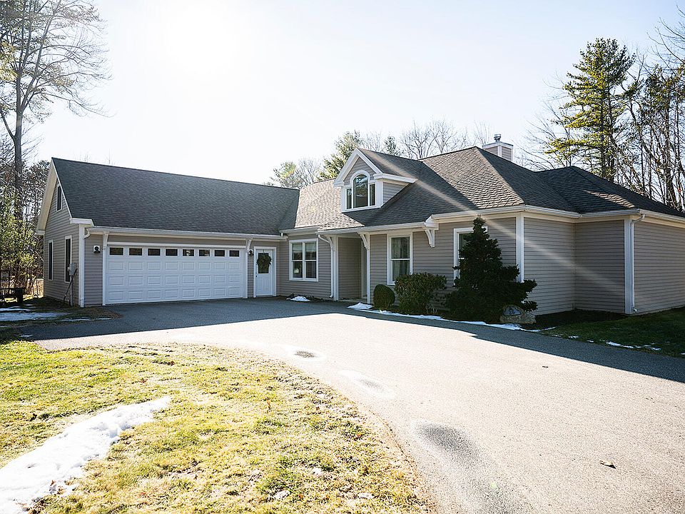 2nd image of 25 Evergreen Farms Road