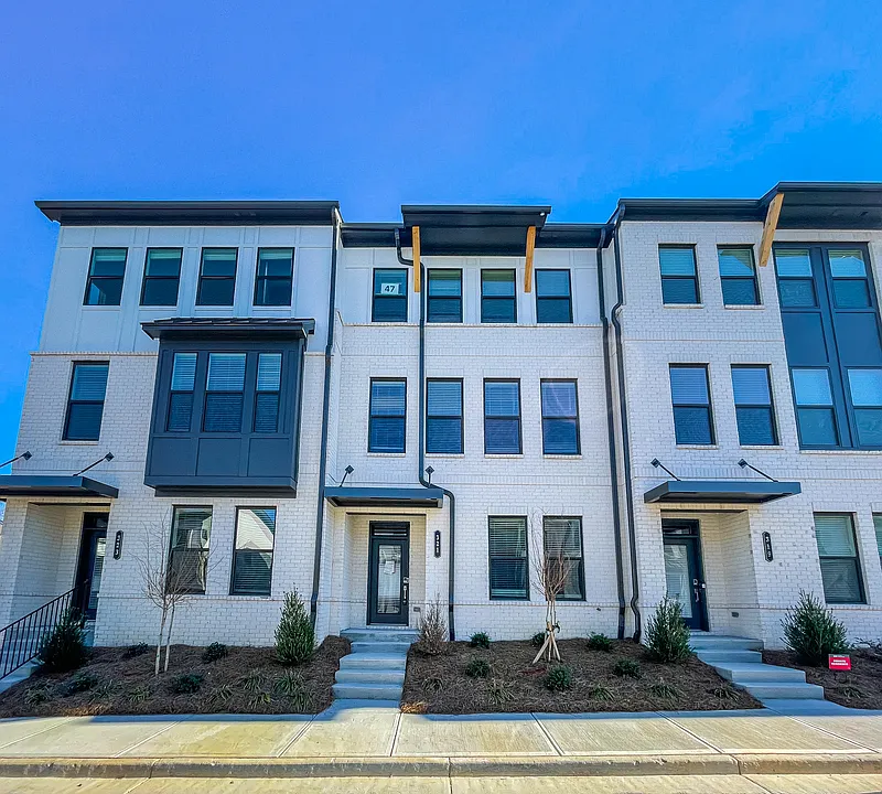 321 Sammon Way