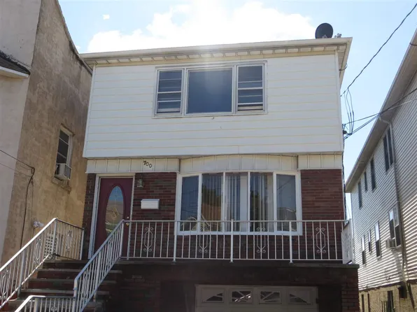 700 Avenue E, Bayonne, NJ 07002
