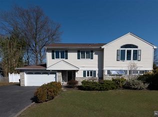 20 George Rd, Emerson, NJ 07630