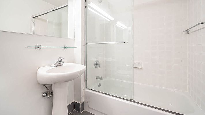 1st image of 305 W 50th St APT 15L