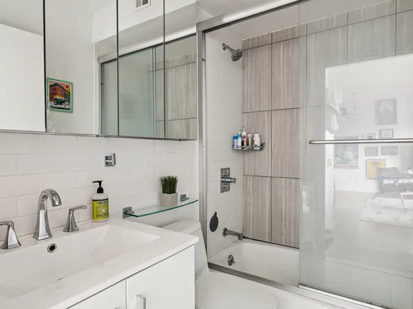 181 7th Avenue image 7 of 10