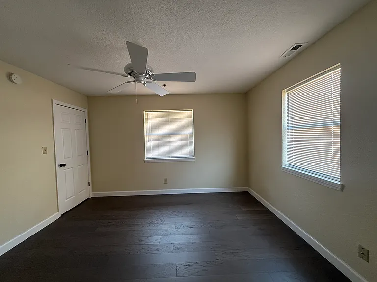 1133 Acacia Club Rd #1 — Photo 7