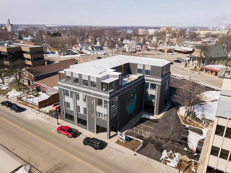 130 Main St — Photo 15