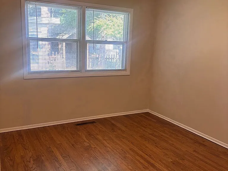 9851 SE 43rd Ave — Photo 8