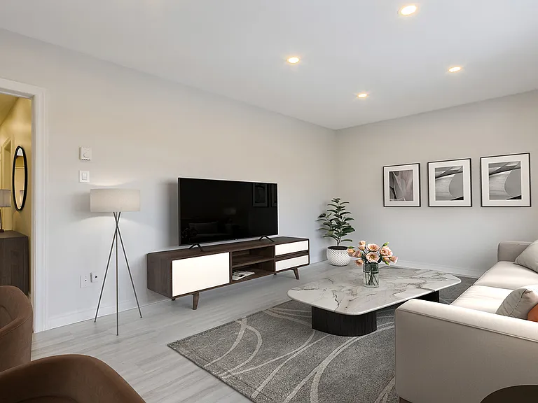 223 Woodbine Ave — Photo 3