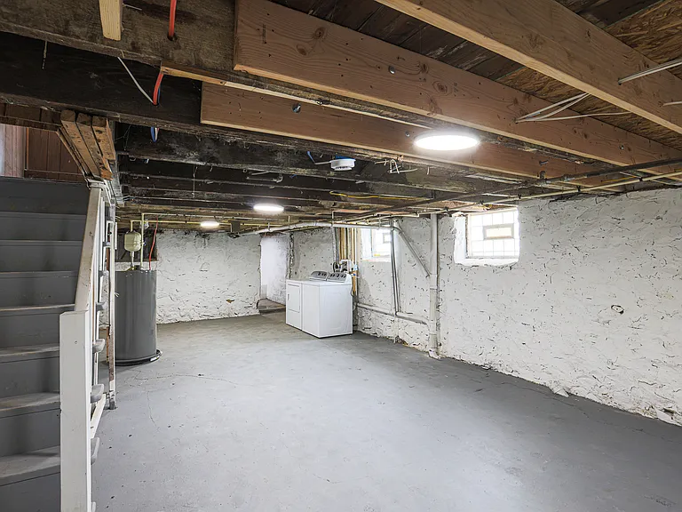 2819 Presbury St — Photo 37