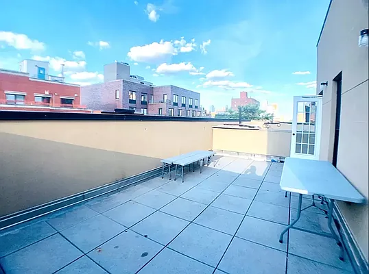 Rented by REAL New York | media 8