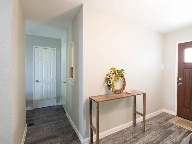 5101 Aztec Dr — Photo 4
