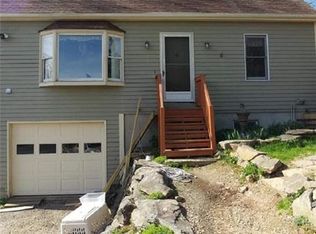 36 Spring St, Bristol, RI 02809