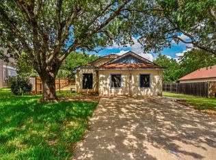 516 Meadowcreek Cir, Round Rock, TX 78664