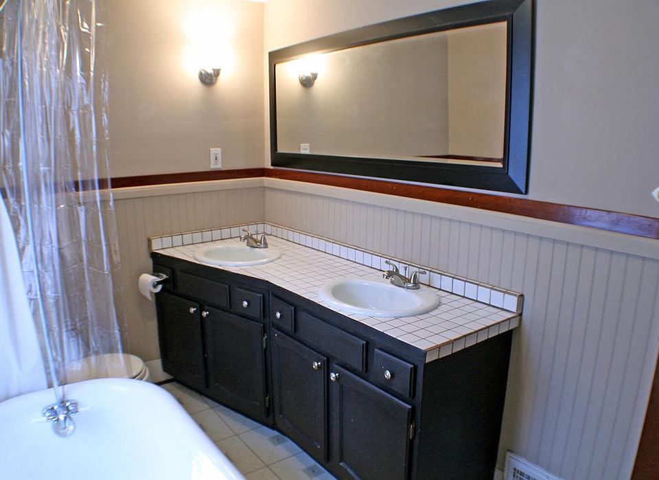 Bath Double Sinks