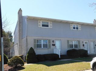 1314 Fairmont St, Whitehall, PA 18052