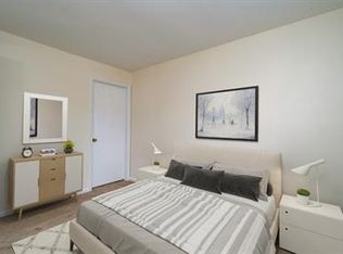 445 Gilpin Dr #1, Springboro, OH 45066