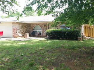 1008 Montreal Dr, Yukon, OK 73099