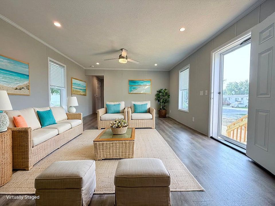Liv Rm staged