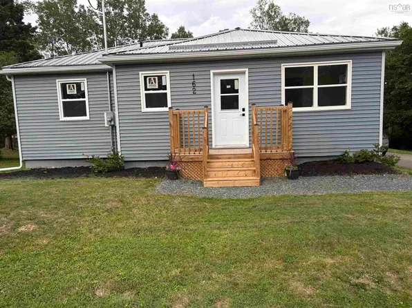 162 6th St, New Glasgow, NS B2H 1B5