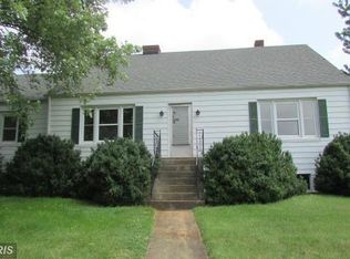 18338 Arcadia Dr, Gordonsville, VA 22942