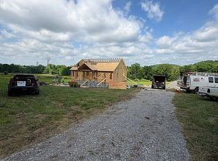 434 Buckeye Rd, Cumberland City, TN 37050
