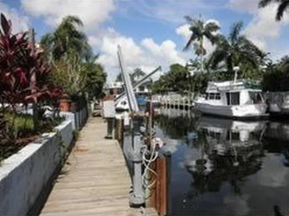 1721 SW 5th St, Fort Lauderdale, FL 33312