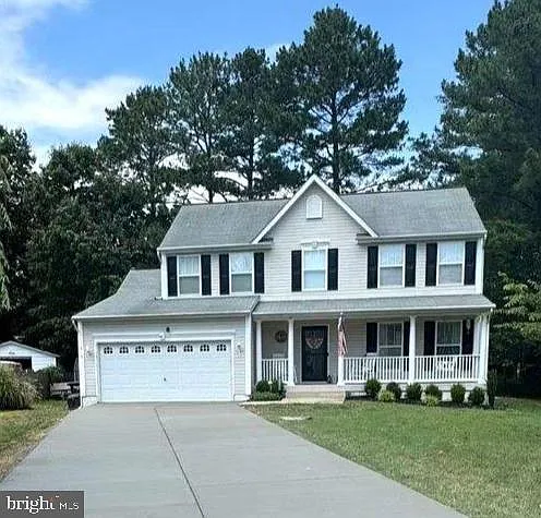 215 Dogwood Ave